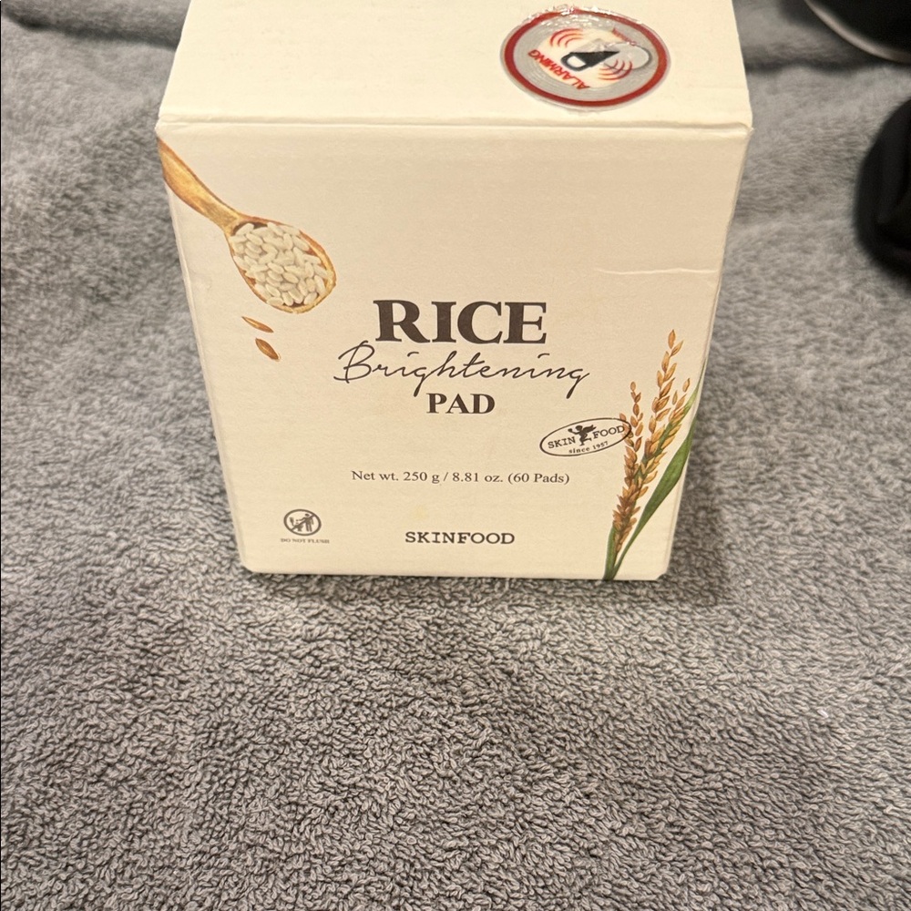 Vegan Skincare Pads Box